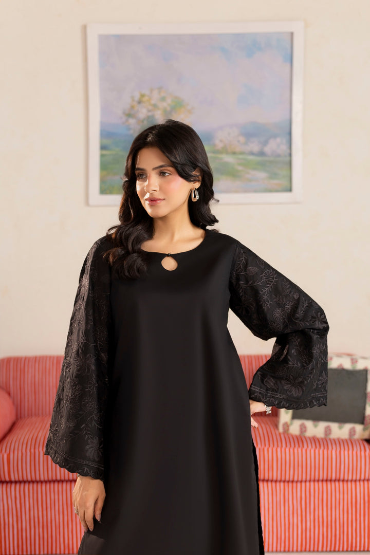 BLACK B007 - 2PC EMBROIDERED