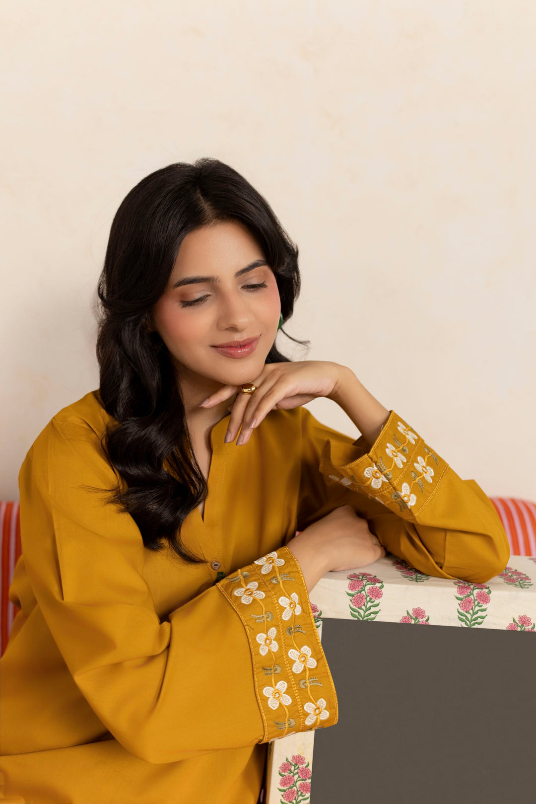 MUSTARD MD004 - 2PC EMBROIDERED