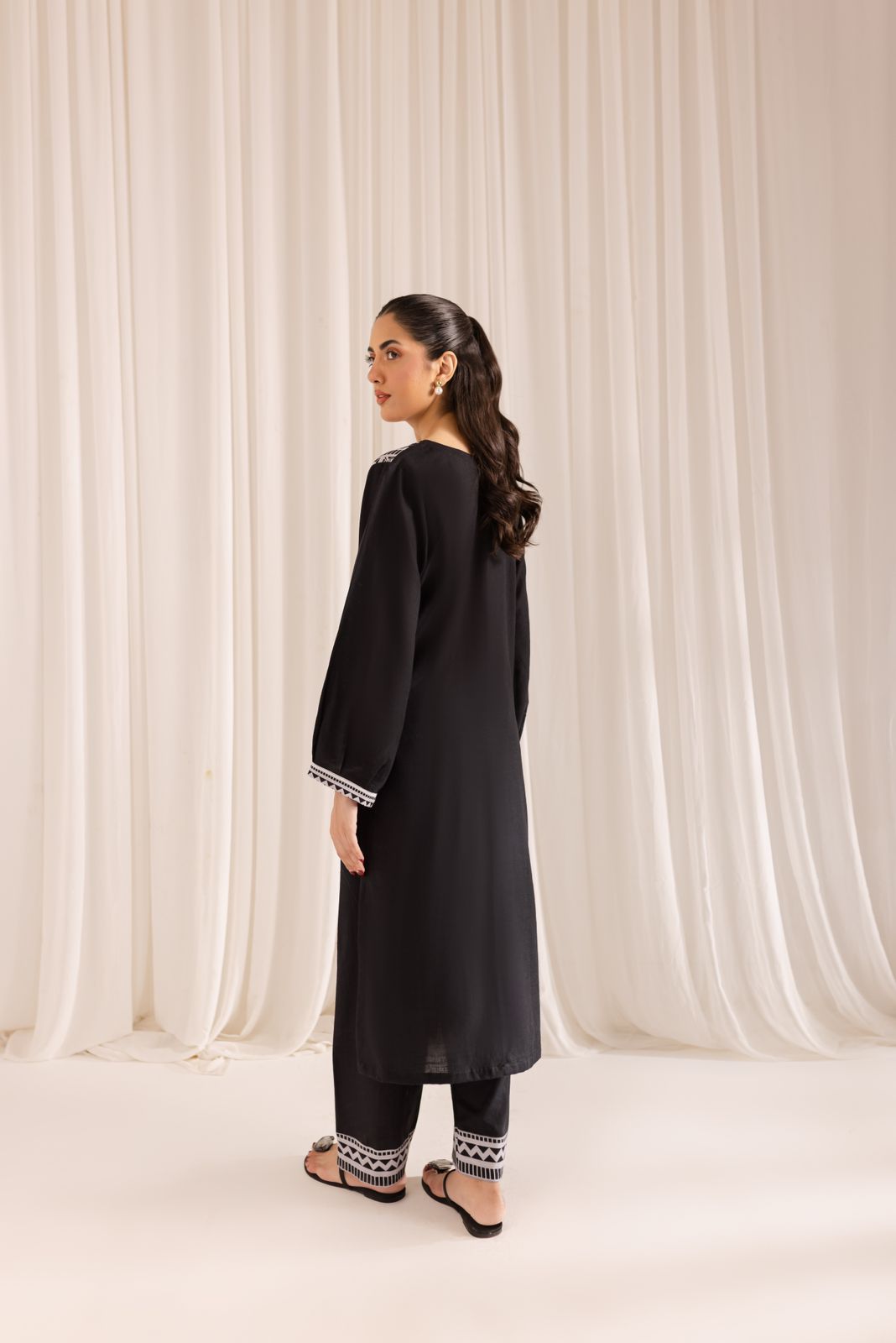 2PC WINTER STITCHED / MPR-BLK-1011