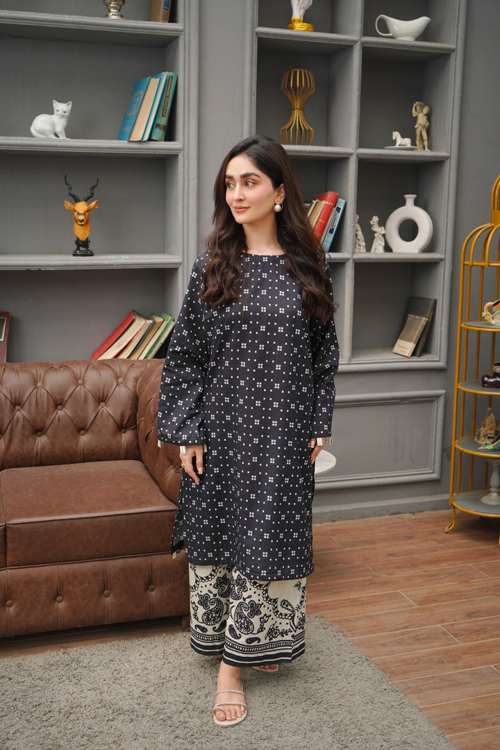 2PC BLACK & CREAM KHADDAR - 07